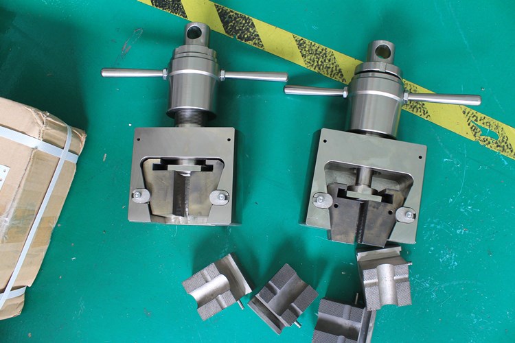 ����ԇ�C�A�߷�������N�A�߼���