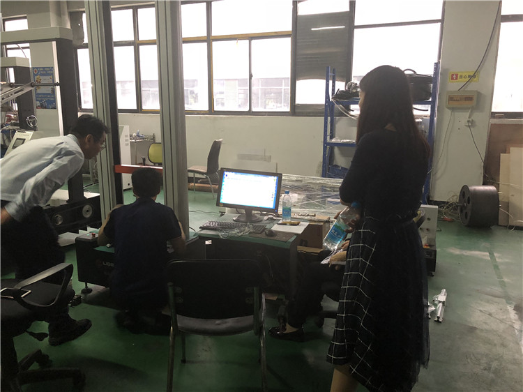 �Ϻ��͑�����˾�S����ُ���z����ԇ�C